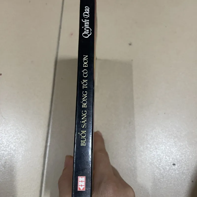 Buổi sáng bóng tối cô đơn - Quỳnh Dao (c47) 937606