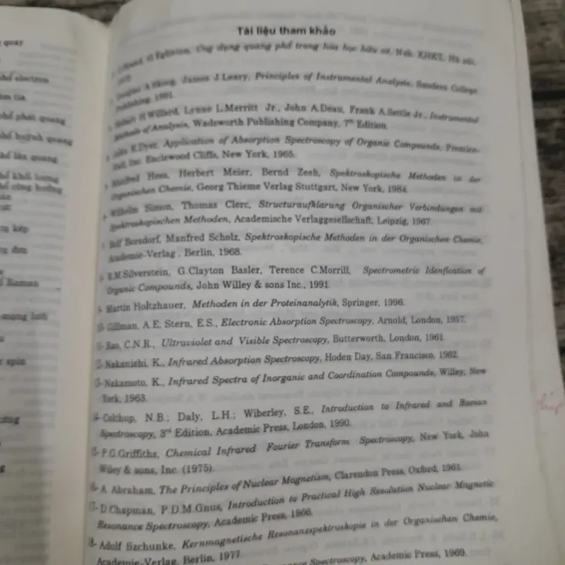 Các phương pháp vật lý ứng dụng trong hóa hoc. TG Tiến sỹ Nguyễn Đình Triệu 738854