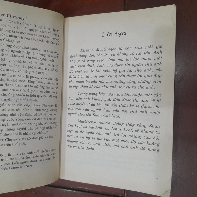 Peter Cheyney - HOA ĐÀO & THUỐC ĐỘC (truyện trinh thám) 546228