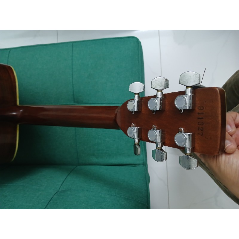 Cần bán Guitar Morris W-30, made in japan 46034