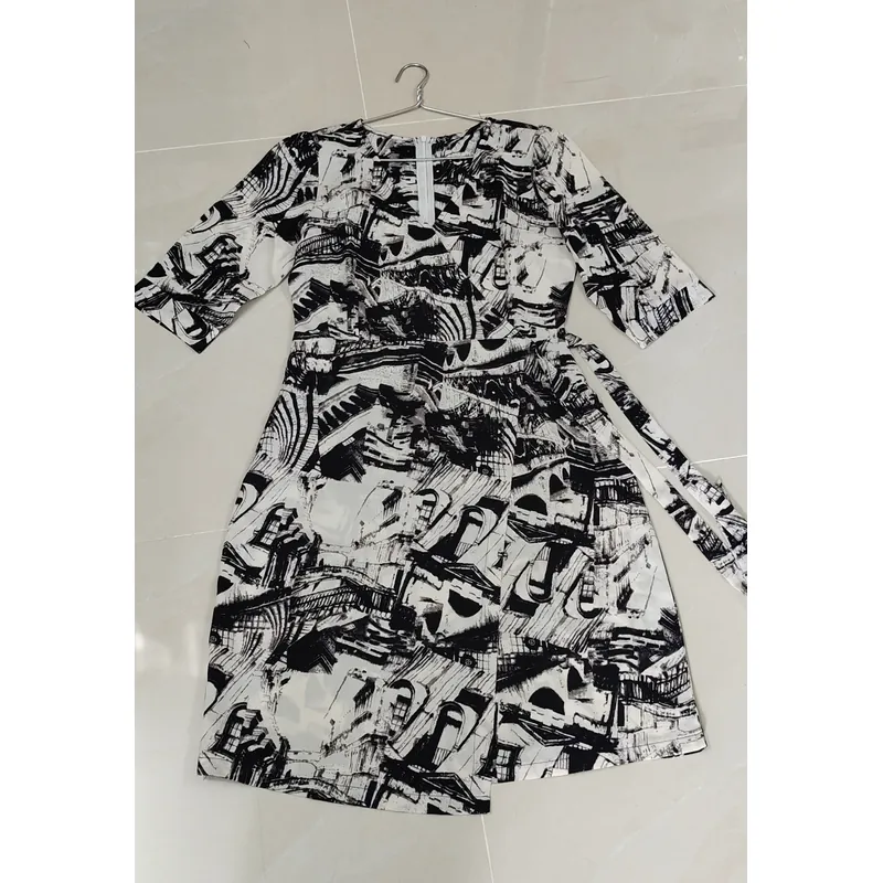 Đầm nữ hoạ tiết 722464