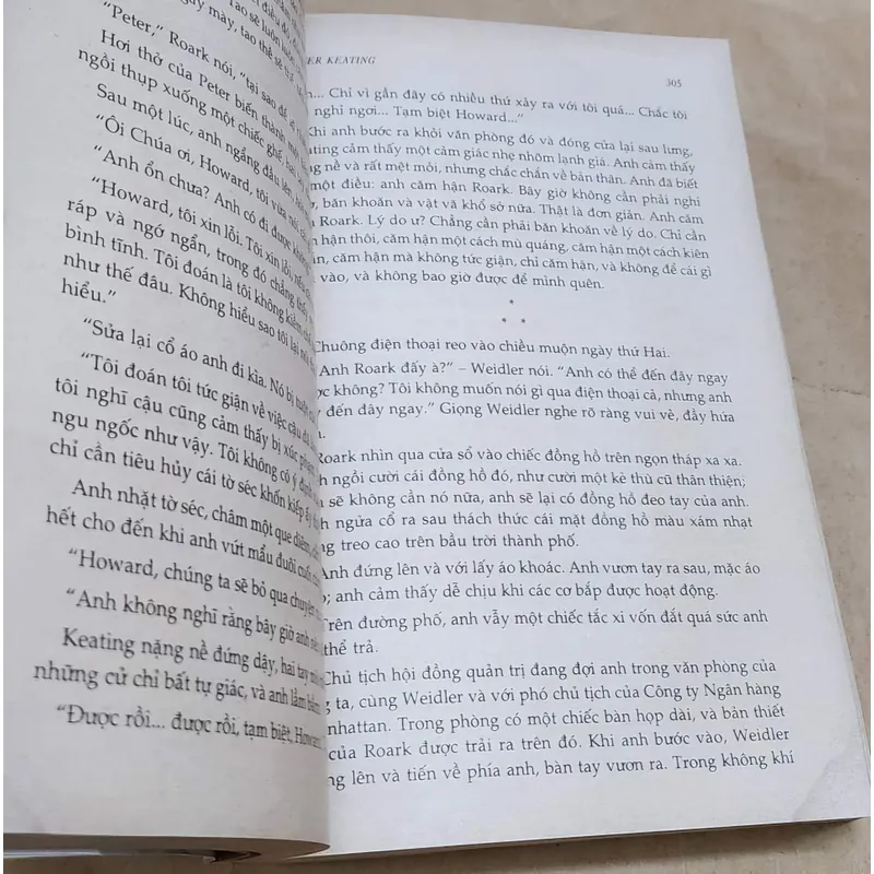 Tác phẩm văn học kinh điển Mỹ của nhà văn Ayn Rand: SUỐI NGUỒN 716972