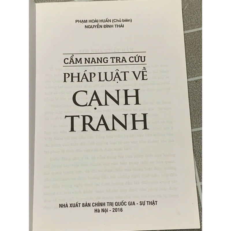 CẨM NANG TRA CỨU PHÁP LUẬT VỀ CẠNH TRANH PHẠM HOÀI HUẤN (Chủ biên) NGUYỄN ĐÌNH THÁI 545931