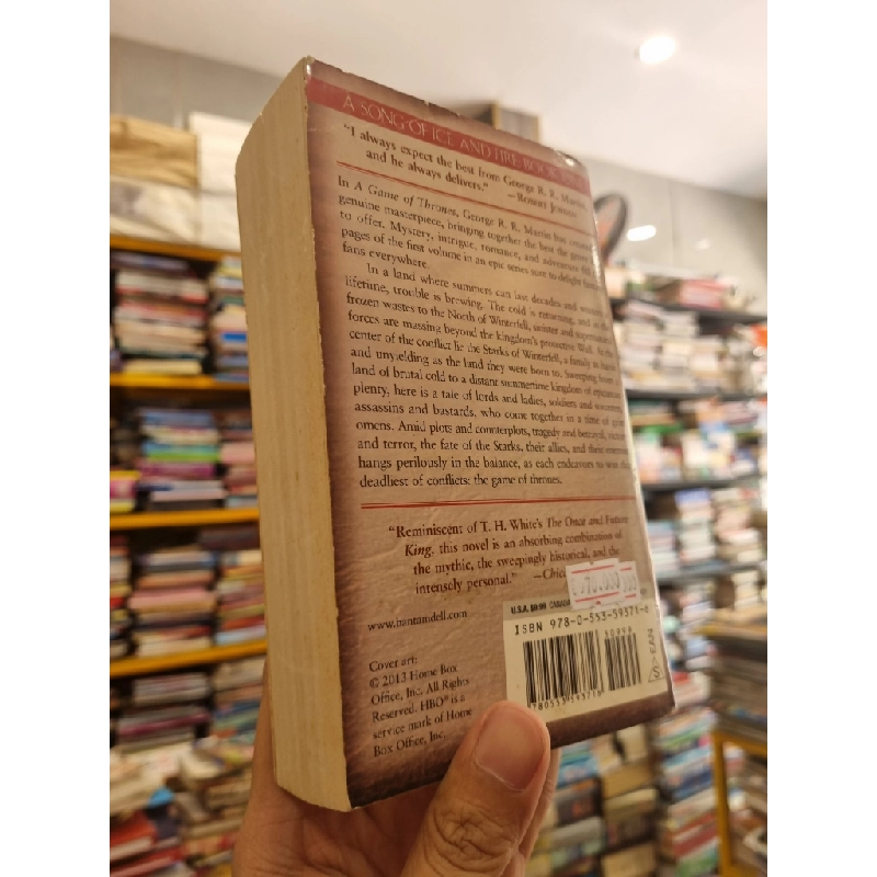 A GAME OF THRONES - George R.R. Martin (Pocket Size - Bantam Books) 139261