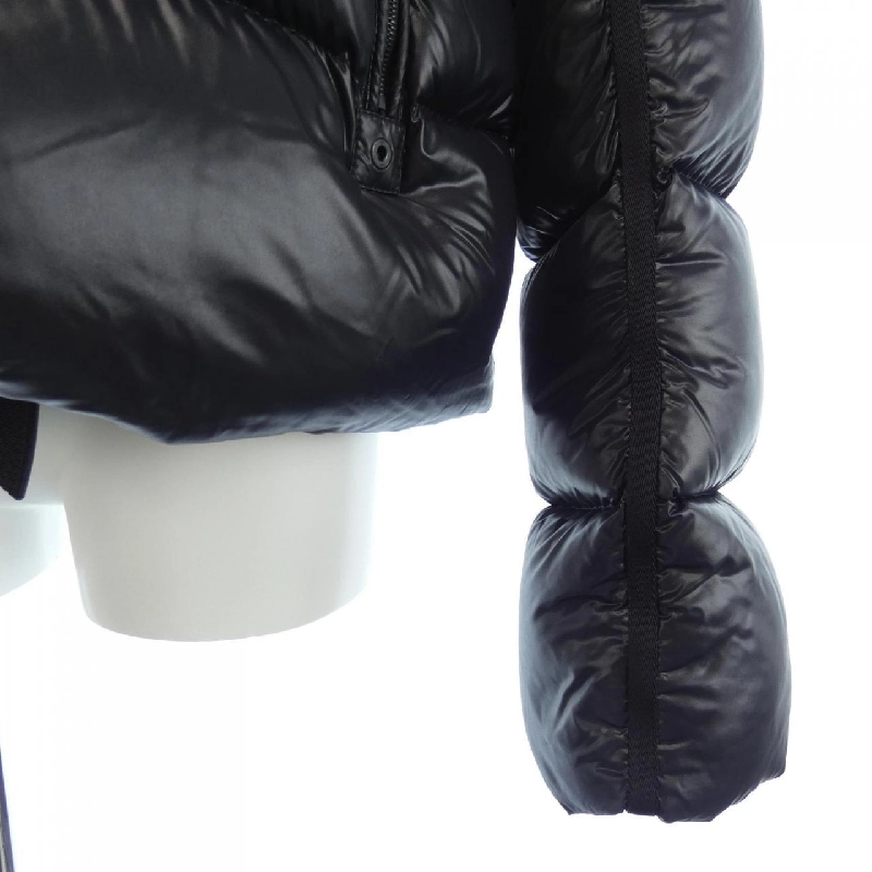 Áo khoác lông vũ MONCLER GENIUS 637831