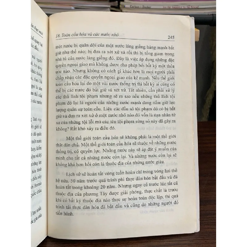 Toàn cầu hóa & những hiện thực mới – Shahir Mohamad 574020