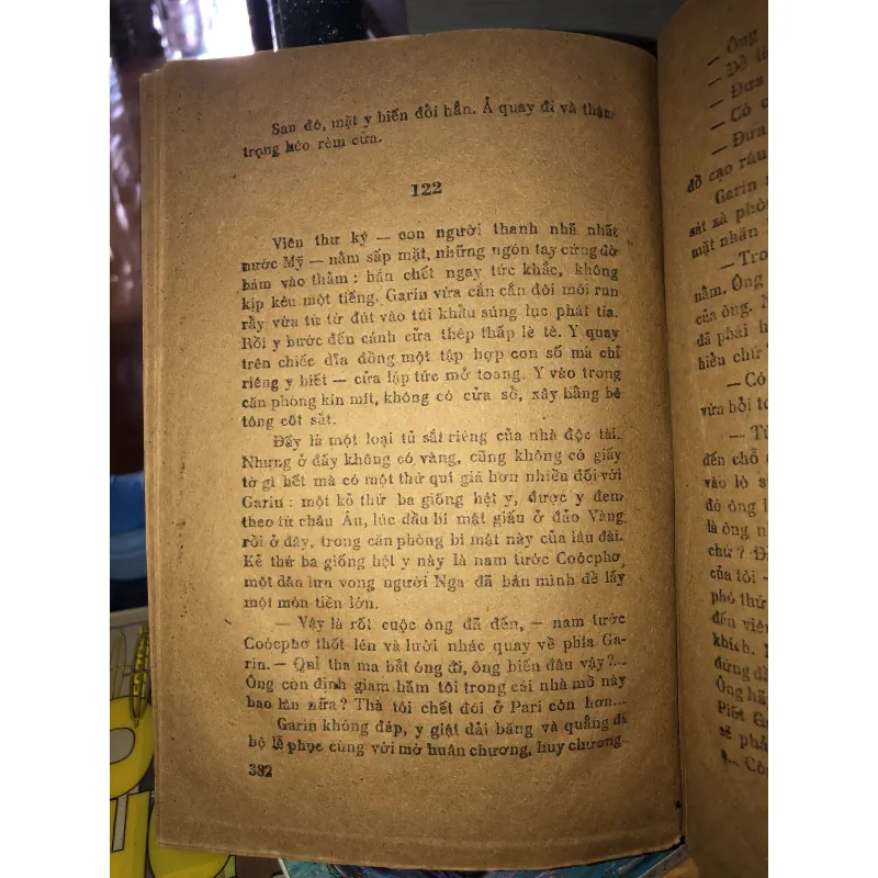 Tua chiếu khủng khiếp của kỹ sư Garin - Alêchxây Tônxtôi 973151