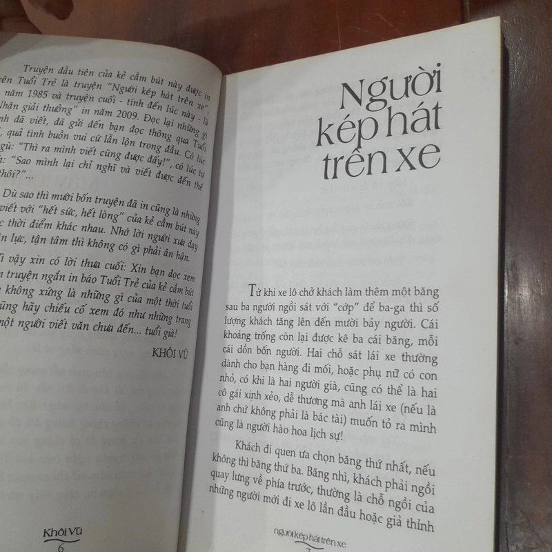 Khôi Vũ - PHÙ PHIẾM BÊN BIỂN (14 truyện ngắn in báo tuổi trẻ 1984- 2009) 550022