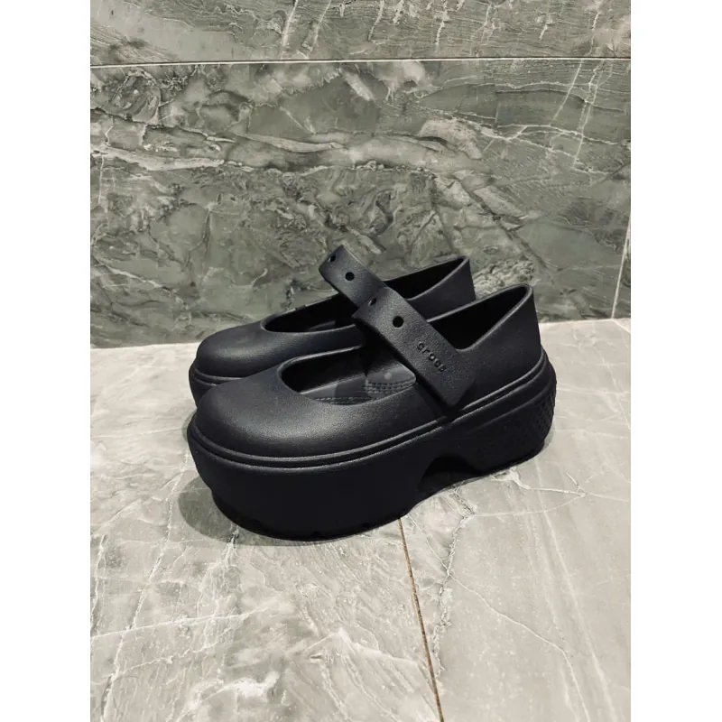 [PASS NHANH] Crocs Mary Jane Stomp 36-37 auth - like new 991666