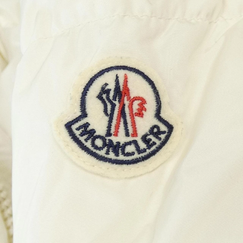 Áo khoác lông vũ MONCLER 640291