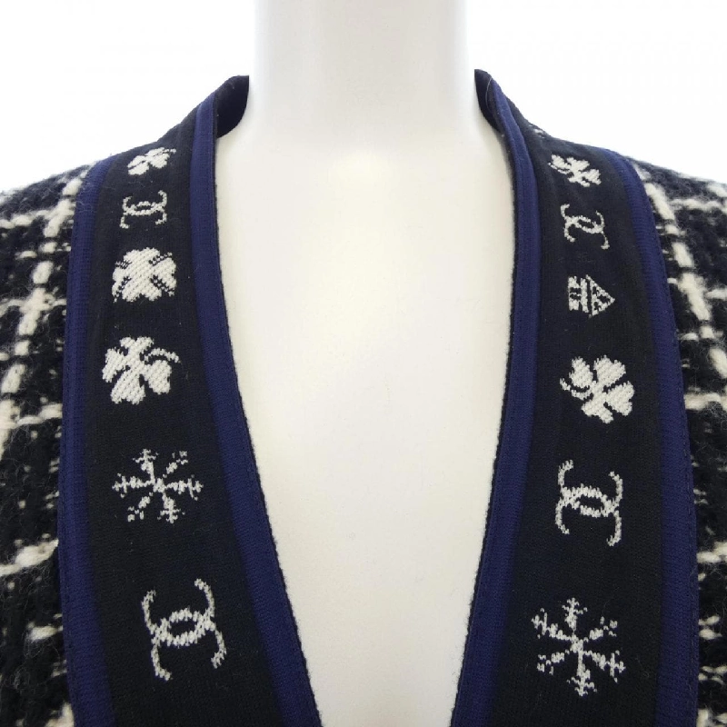 Áo cardigan CHANEL P62230K47583 19B 634020