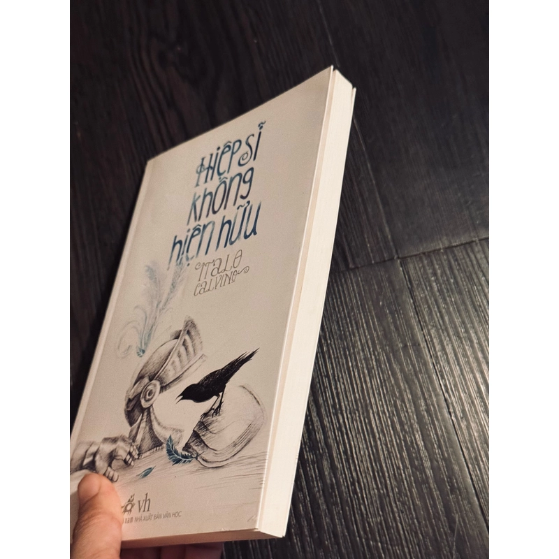 Hiệp sĩ không hiện hữu 516408
