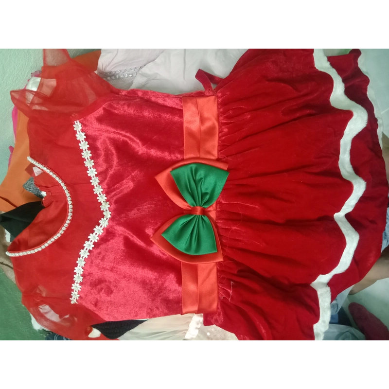 Đầm bé 5 tuổi  509569