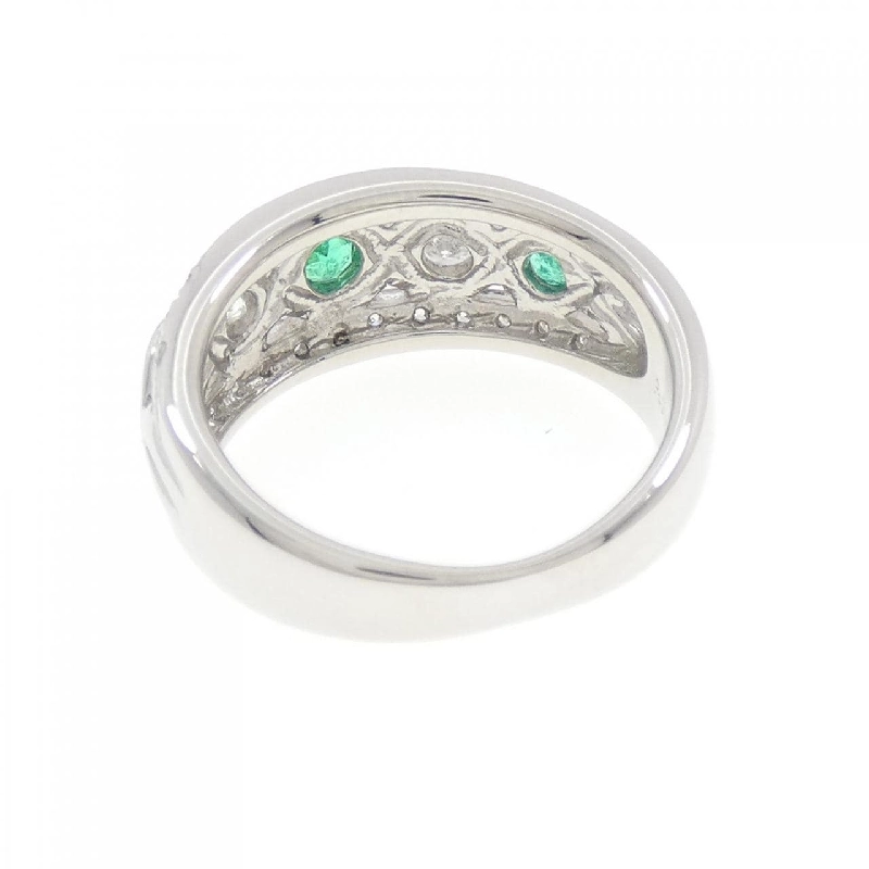 Nhẫn Emerald 0.16CT 672172