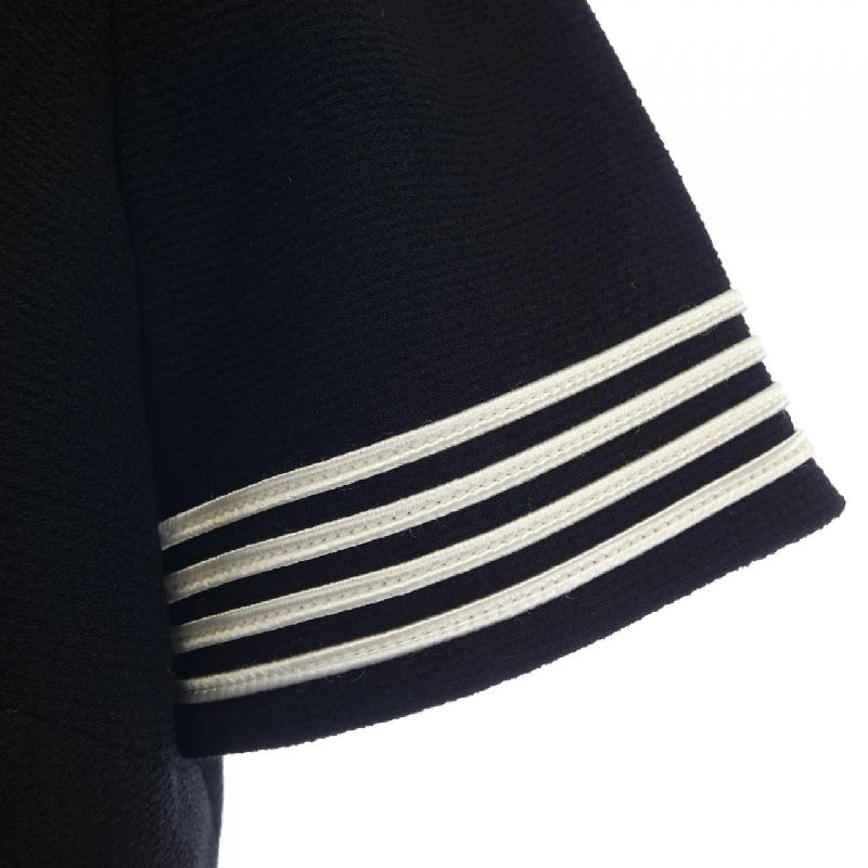 Gucci GUCCI 643352 ZAFGT Đầm 646408