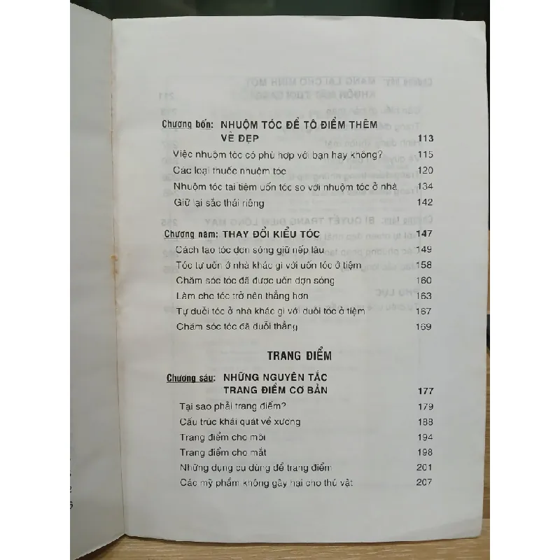 Chăm Sóc Tóc và Trang Điểm (Stephanie Pedersen) 531282