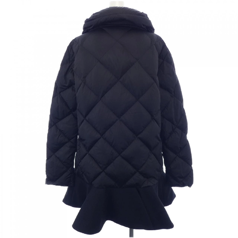 Áo khoác lông vũ MONCLER 635150