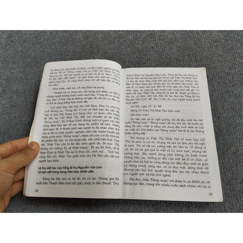 DÒNG XOÁY - TRẦN THỊ NHẬT TÂN 469847