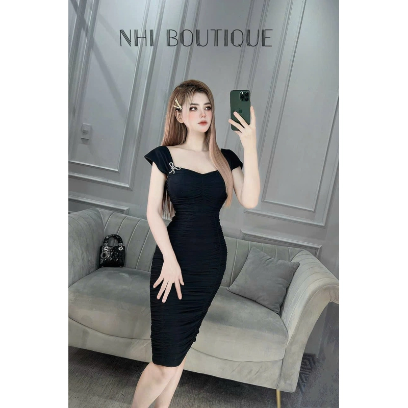 Đầm body hai dây flan 60kg còn mới nguyên mác 539990