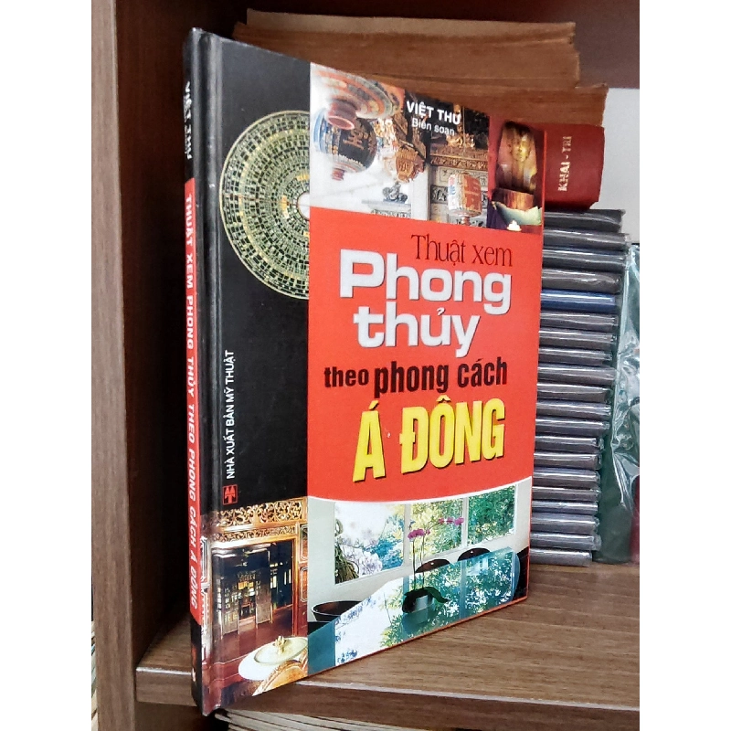 Thuật xem phong thủy theo phong cách Á Đông - Việt Thư 1034355