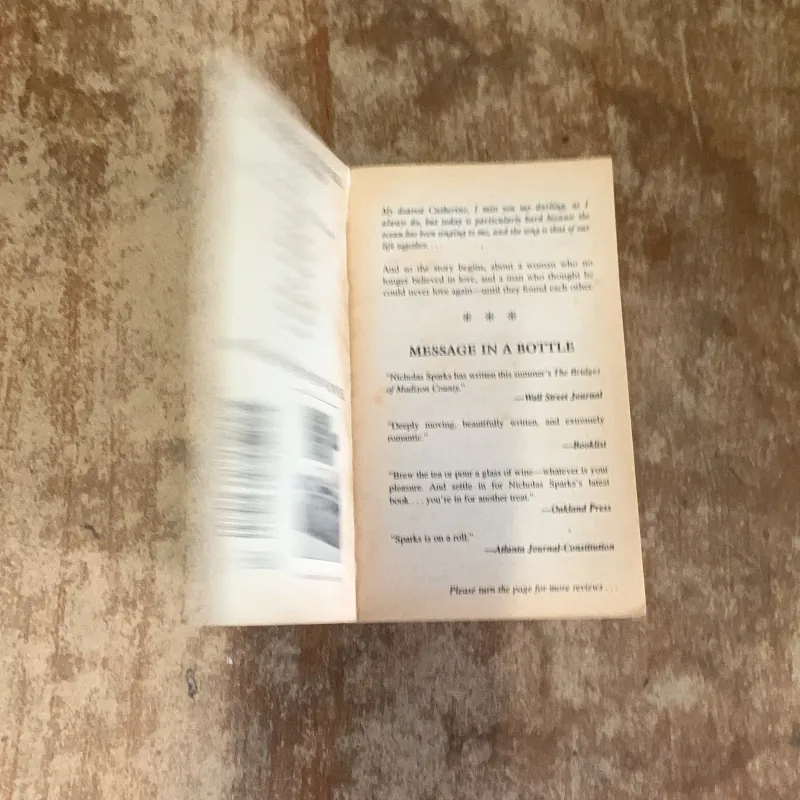 MESSAGE IN A BOTTLE- NICOLAS SPARKS  761605