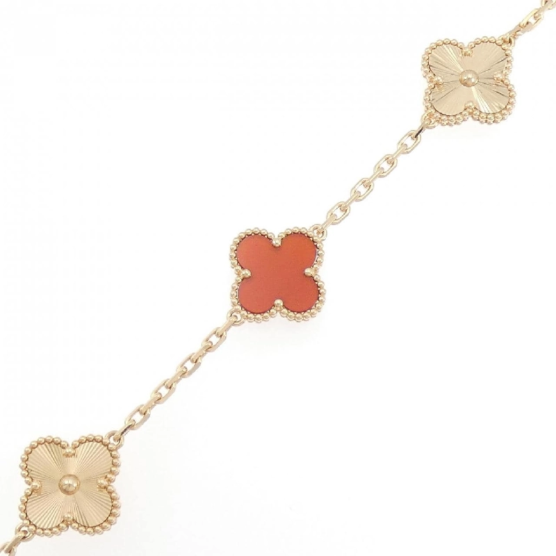 Vòng tay Vintage Alhambra 5 họa tiết của Van Cleef & Arpels 665897