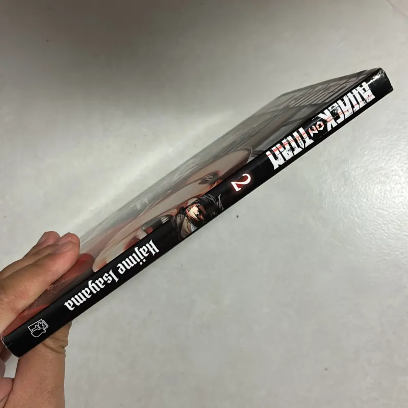 Attack on Titan Tập 2 - nxb Trẻ (Co) 776797