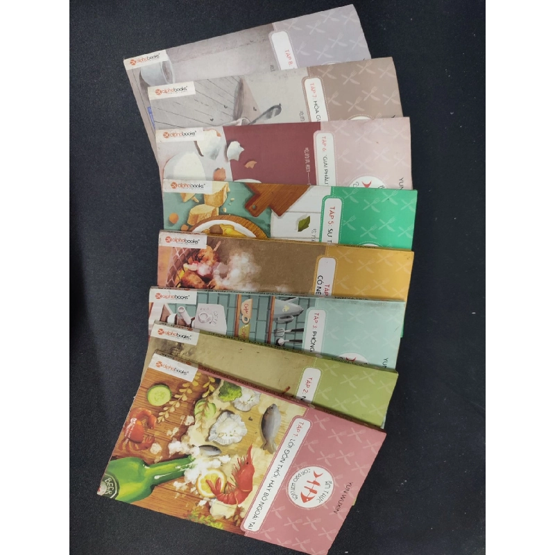 Bộ 8 cuốn Ẩm thực con dao hai lưỡi mới 70% ố vàng nặng 2015 HCM2405 Yun Wuxin SÁCH SỨC KHỎE - THỂ THAO 914532