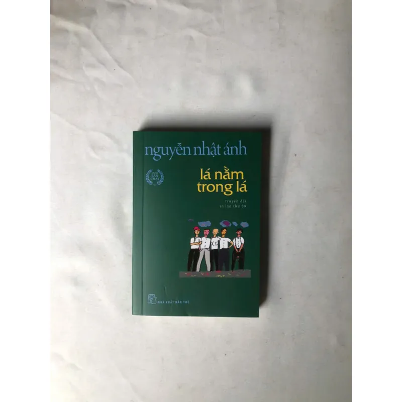 Sách đã qua sử dụng Lá Nằm Trong Lá - Nguyễn Nhật Ánh 1032434