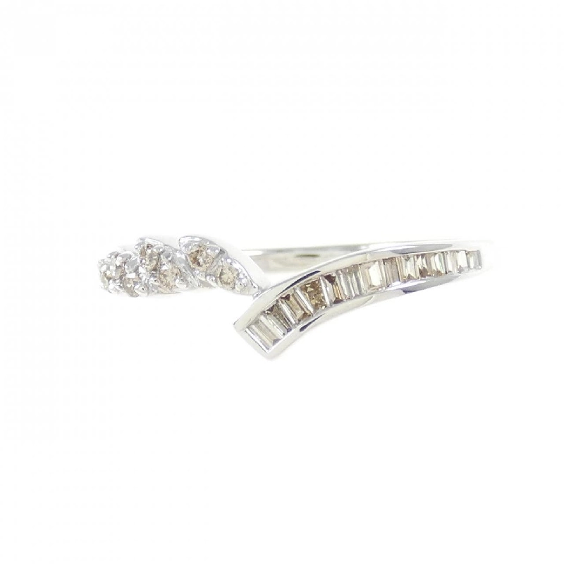 Nhẫn kim cương K18WG 0.15CT 670967