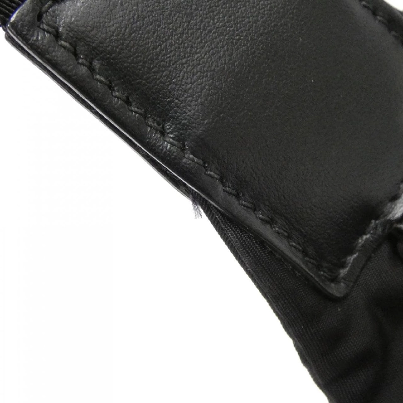 Túi đeo vai Prada 2VZ092 609583