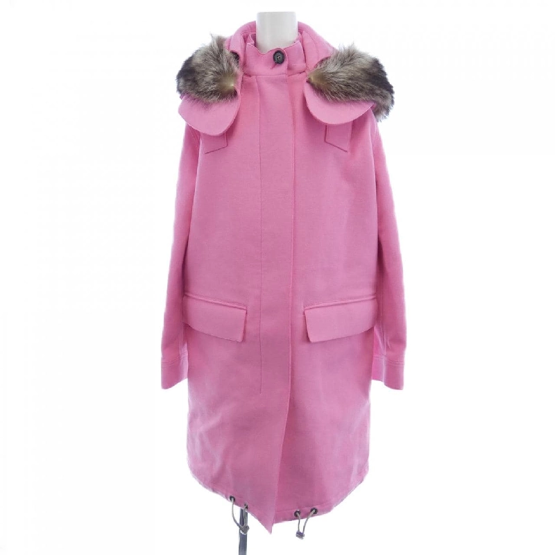 Áo khoác FENDI 637725