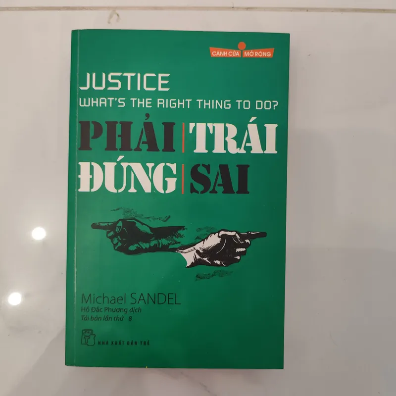 Phải trái đúng sai 606871
