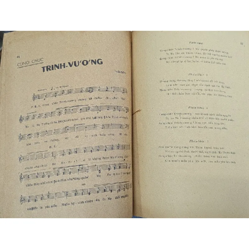 Cung thánh hợp tuyển - Hùng Lân 696028