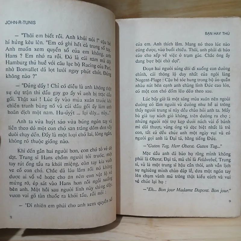 Bạn Hay Thù - John R.Tunis 567626