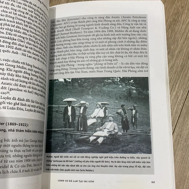 SƯ TỬ VÀ RỒNG - BỐN THẾ KỶ QUAN HỆ HÀ LAN - VIỆT NAM (xb 2008) 1029013