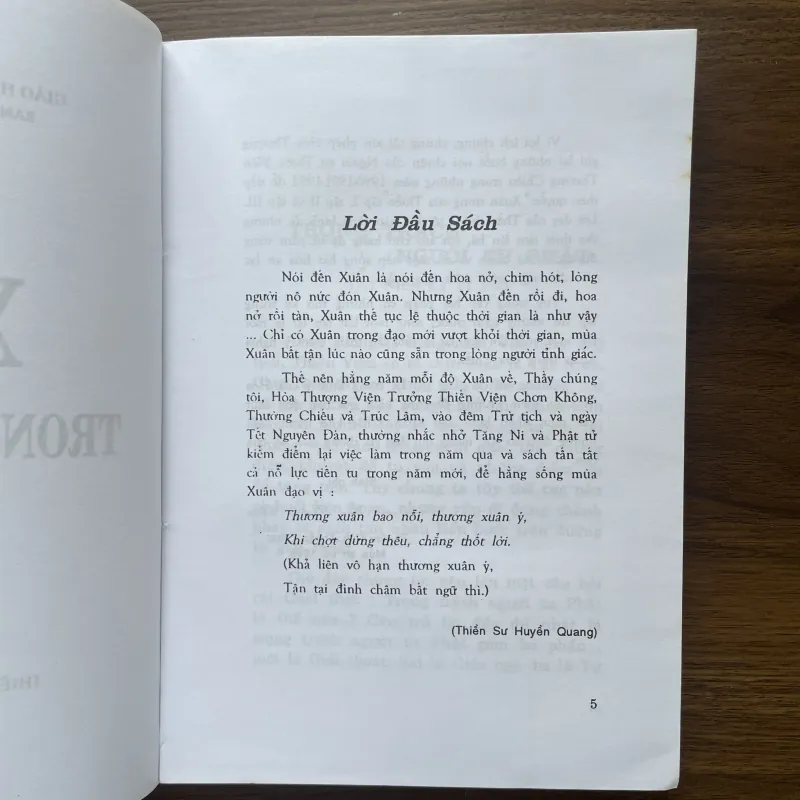 Xuân trong cửa thiền - Thích Thanh Từ 997118