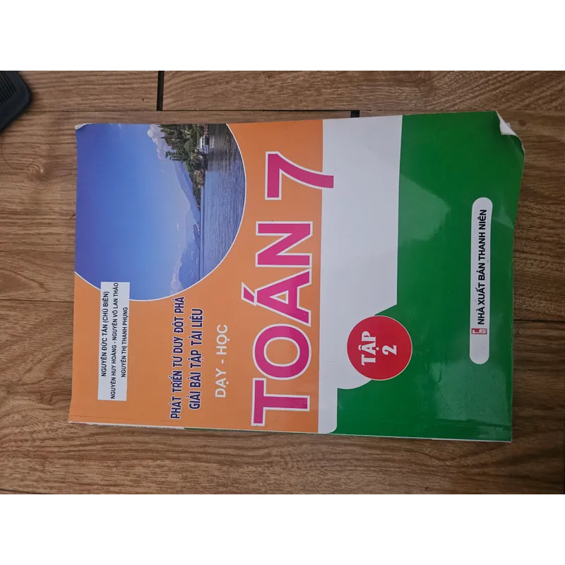 Giải bài tập tài liệu dạy - học toán 7 tập 2
24k 730039