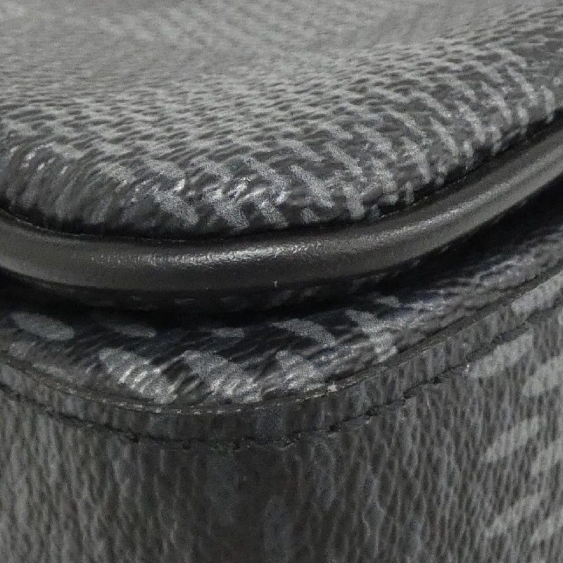 Túi đeo chéo Louis Vuitton Damier Graphite 3D Trio Messenger N50017 610065