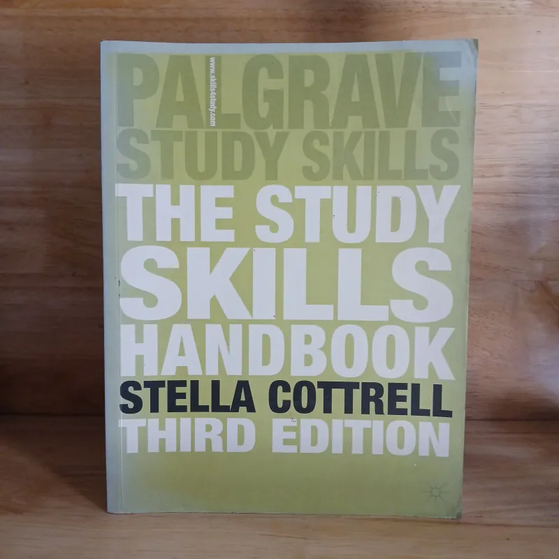 The Study Skills Handbook (Third Edition) - Stella Cottrell 936376