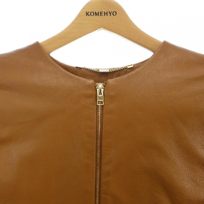 Áo khoác da ESCADA SPORT - Hàng hiệu Authentic 821803