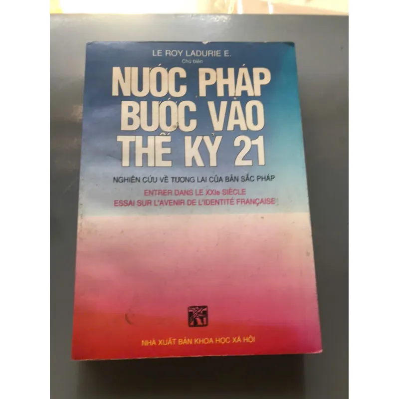 NƯỚC PHÁP BƯỚC VÀO THẾ KỶ 21 598422