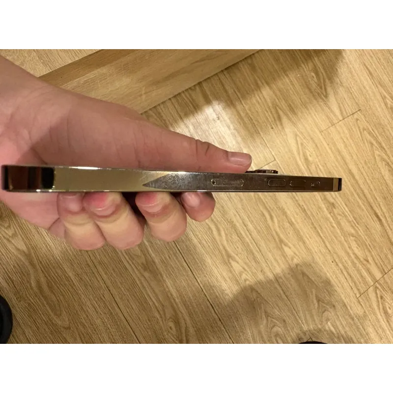 Thanh lý nhanh gọn số lượng 14 Pro/ Pro Max 760284