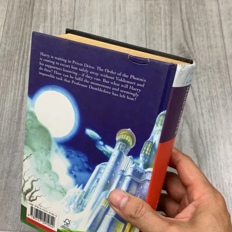 Harry potter and the deathly hallows. 2b2 907794