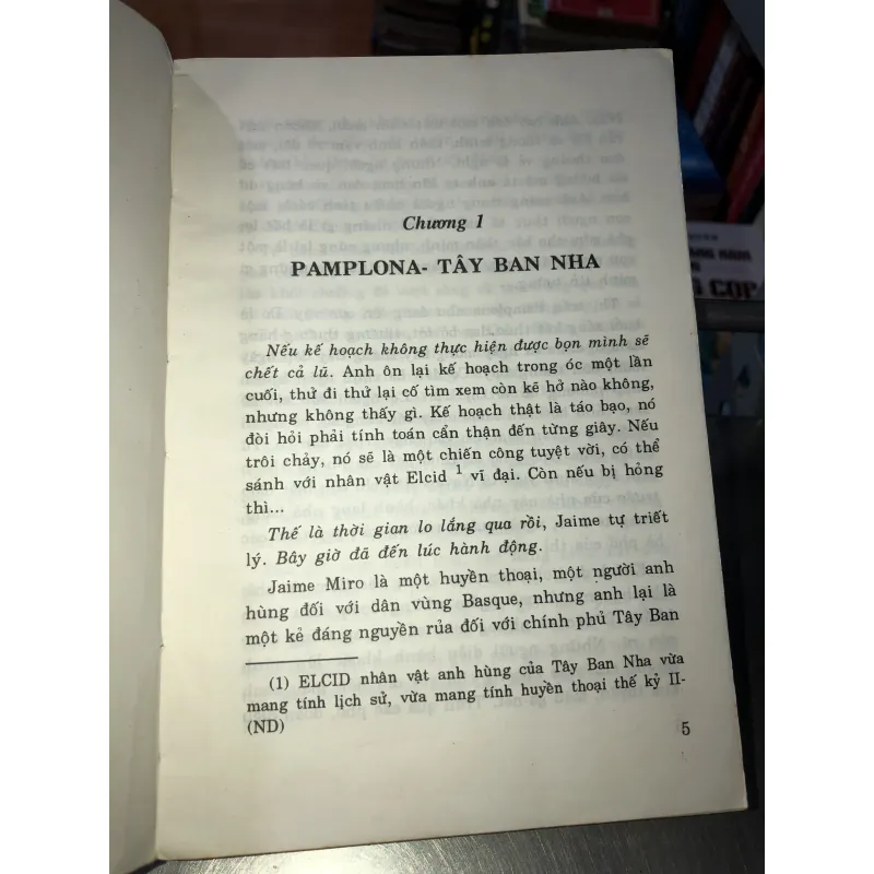Cát bụi thời gian - Sidney Sheldon 975442