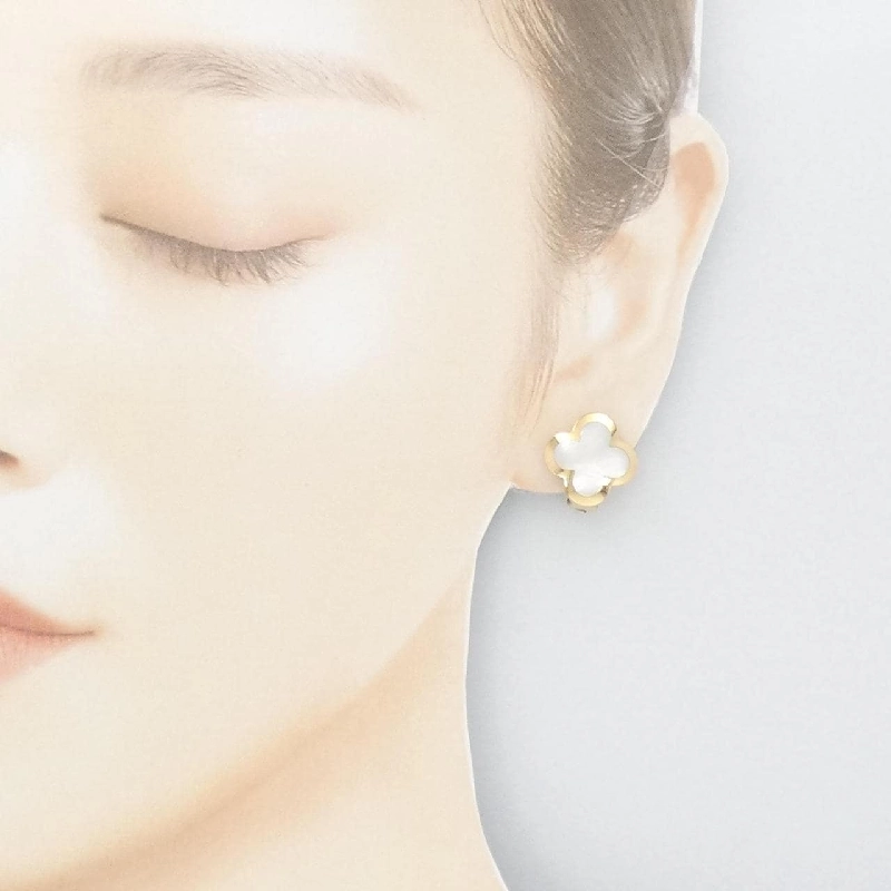 Bông tai Van Cleef & Arpels Alhambra 666062