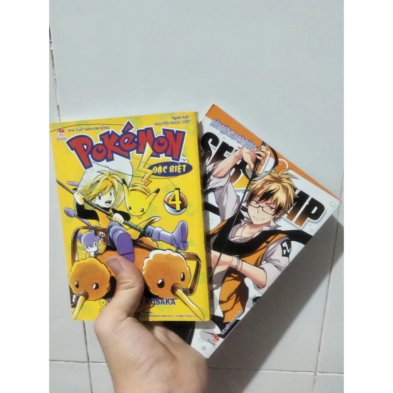 Combo 2 cuốn truyện "Pokemon đặc biệt tập 4 và hầu cận ma cà rồng tập 5" 463842