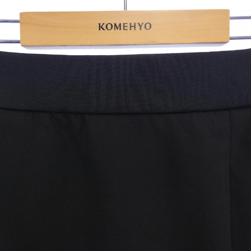 【Mã giảm giá】Váy FRED PERRY 651102