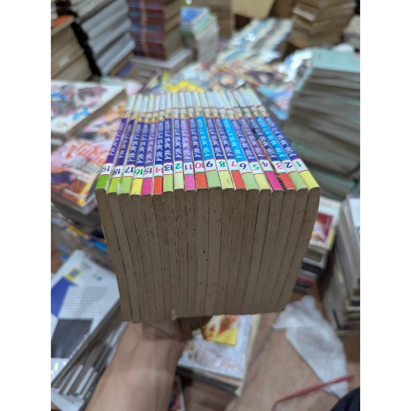 Truyện tranh mùi lá bạc hà 788600