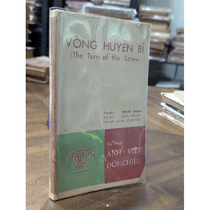 Vòng huyền bí - Henry James ( dịch giả Hiền Phong ) 1003581